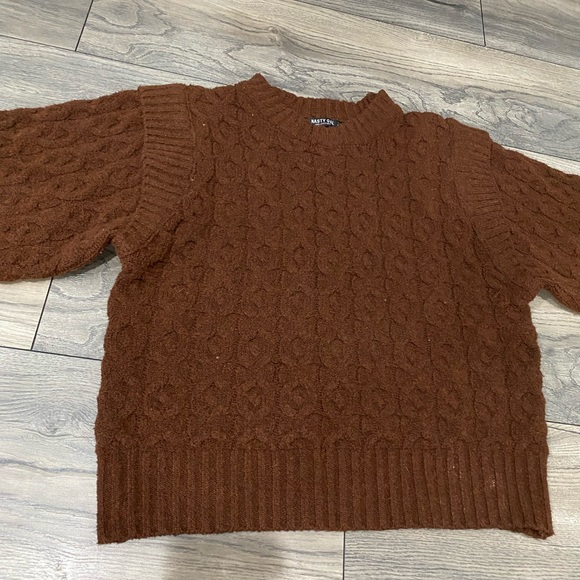 Nasty Gal Cable Knit Sweater with Sleeve Detail - Picture 9 of 11